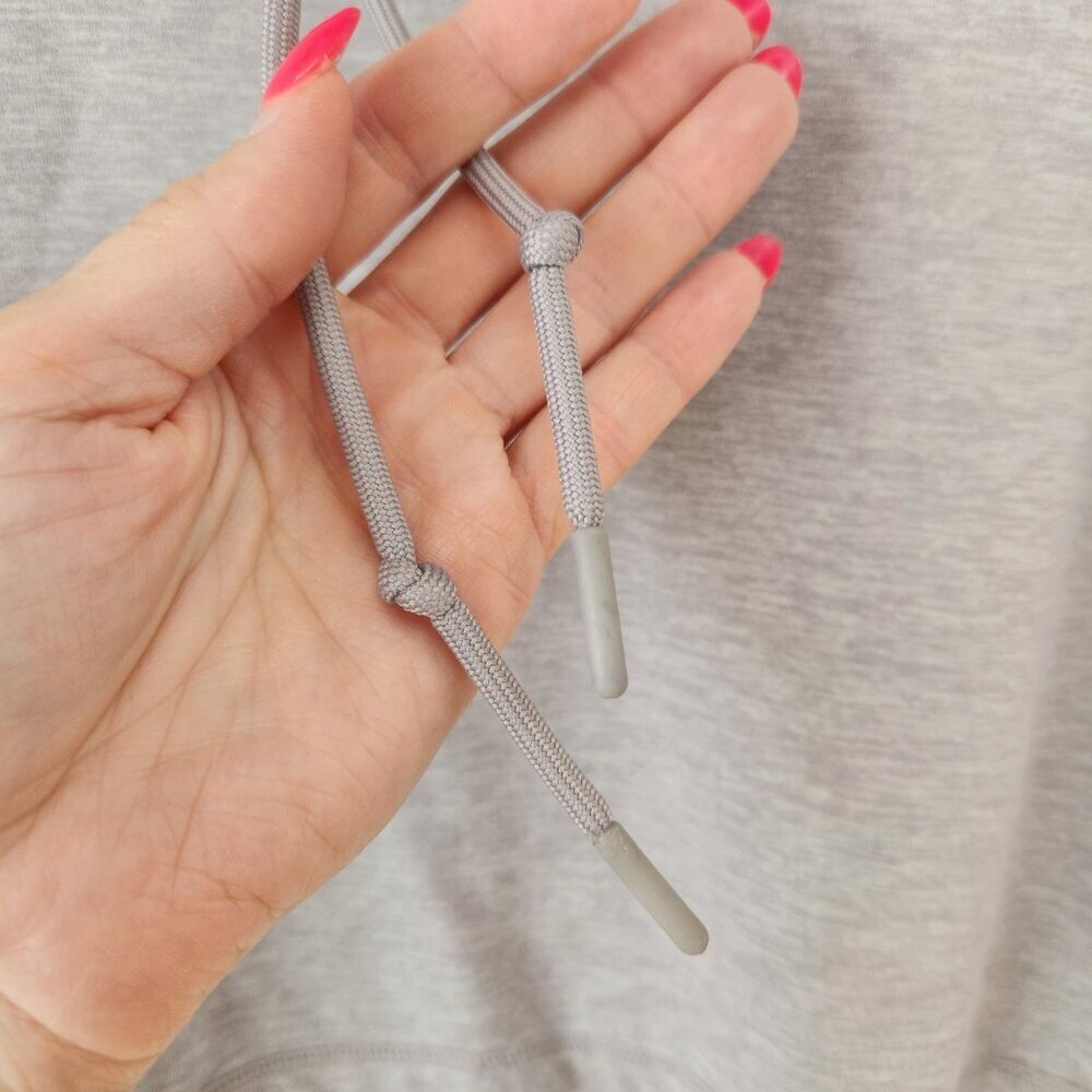 Athleta Cropped Grey Lightweight Hoodie Hooded Sweatshirt Lightweight Women's XS - Picture 5 of 11